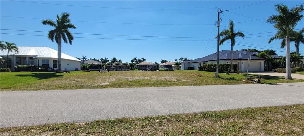 1722 SW 53rd LN CAPE CORAL, FL 33914