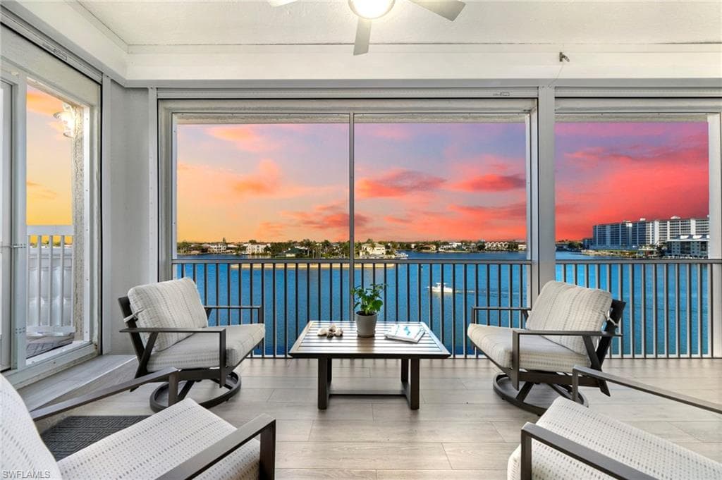 9380 Gulf Shore DR 401 NAPLES, FL 34108
