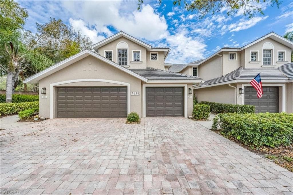 7134 BLUE JUNIPER CT 201 NAPLES, FL 34109