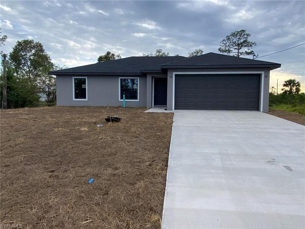 3206 Vera CT LEHIGH ACRES, FL 33976