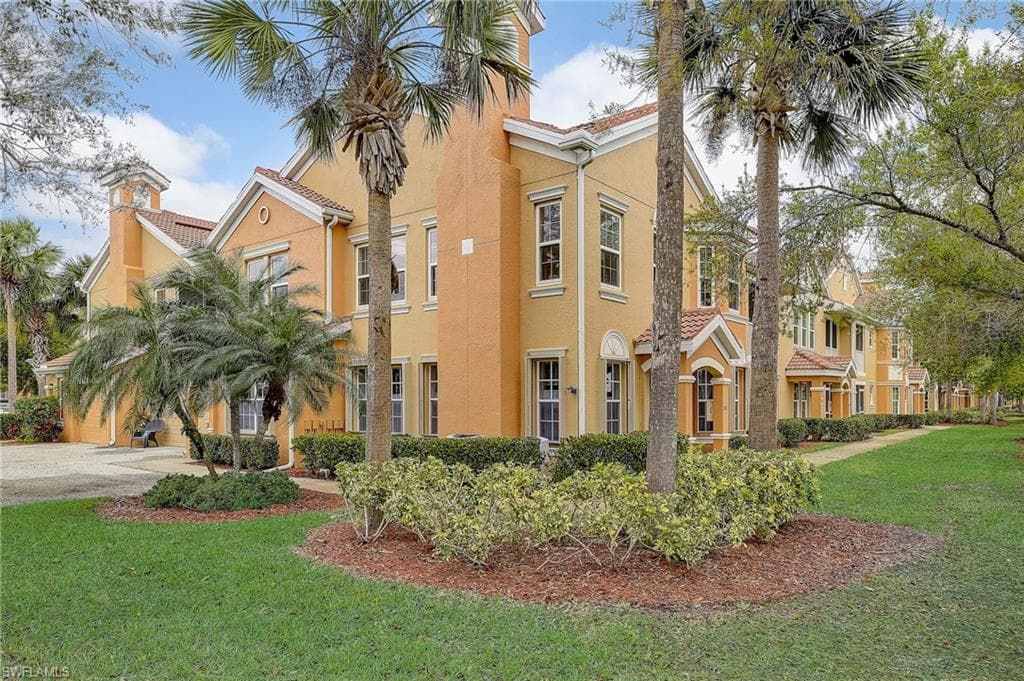 1854 Concordia Lake CIR 810 CAPE CORAL, FL 33909