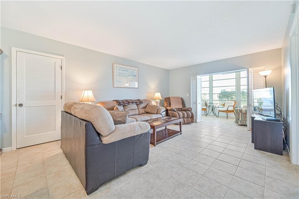 1473 Saddle Woode DR 7B FORT MYERS, FL 33919