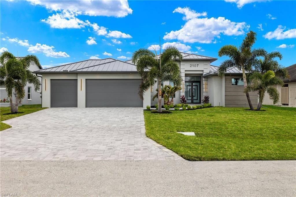 2107 SW 28th TER CAPE CORAL, FL 33914