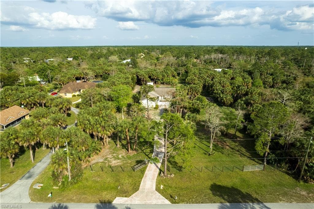 264 17th ST NW NAPLES, FL 34120