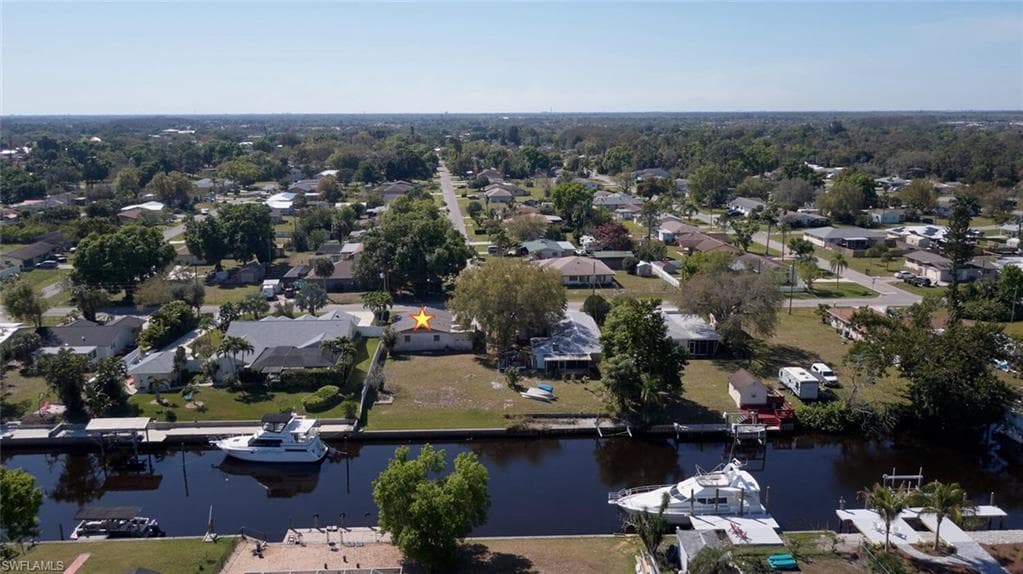 12409 Davis BLVD FORT MYERS, FL 33905