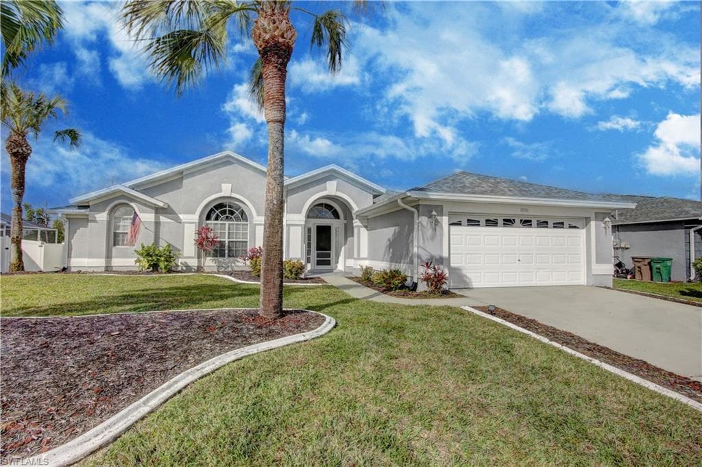 2850 SW 25th PL CAPE CORAL, FL 33914