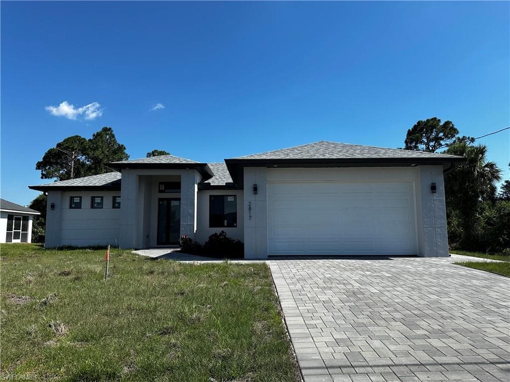 2817 35th ST SW LEHIGH ACRES, FL 33976