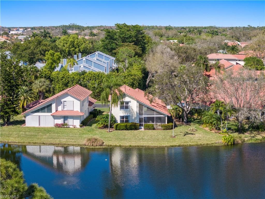 3524 Corinthian WAY NAPLES, FL 34105