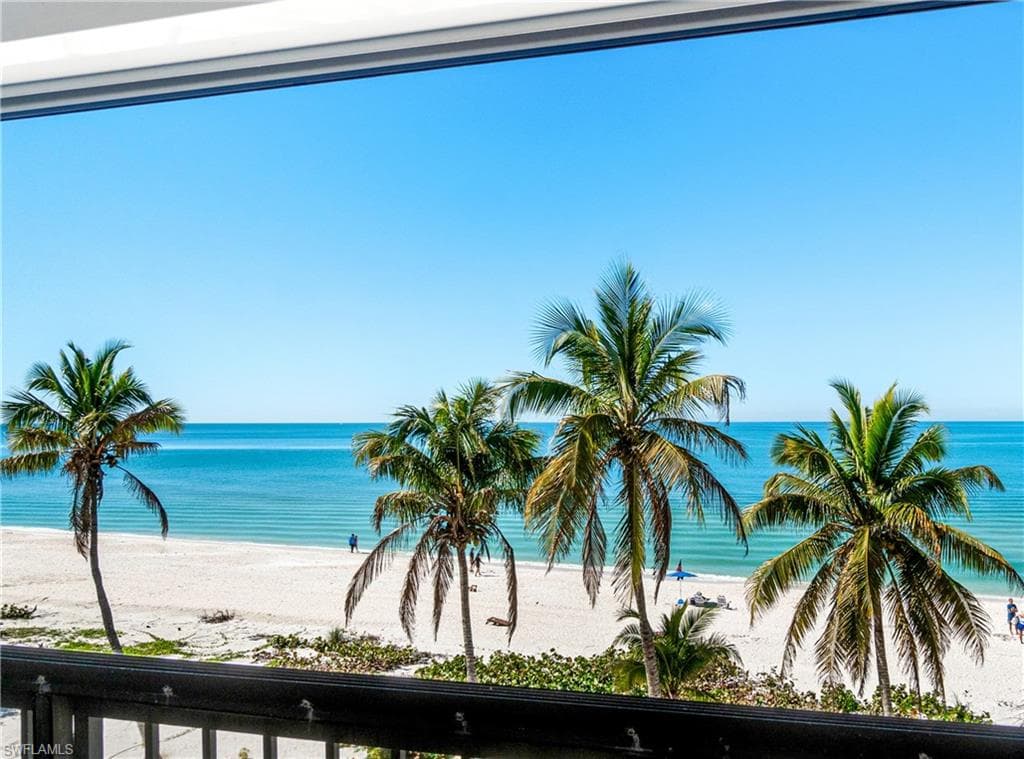 26300 Hickory BLVD 402 BONITA SPRINGS, FL 34134