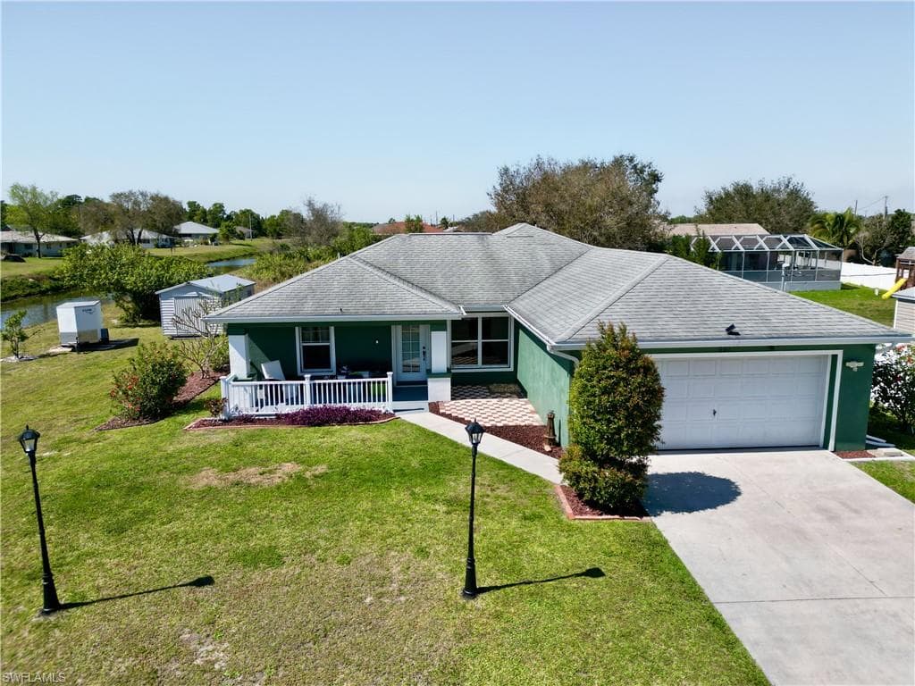 801 Donald AVE N LEHIGH ACRES, FL 33971