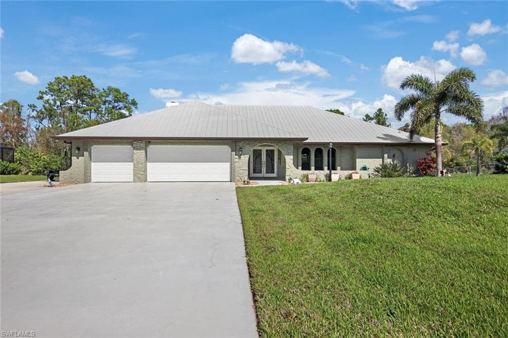 7871 Deni DR NORTH FORT MYERS, FL 33917