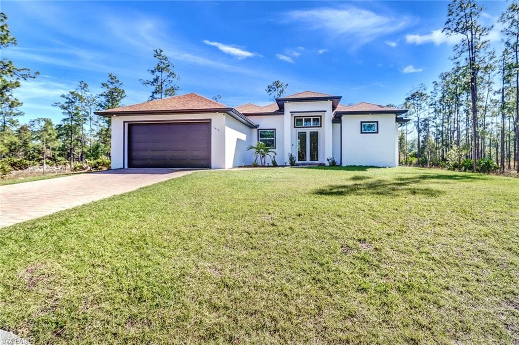1412 North AVE LEHIGH ACRES, FL 33972