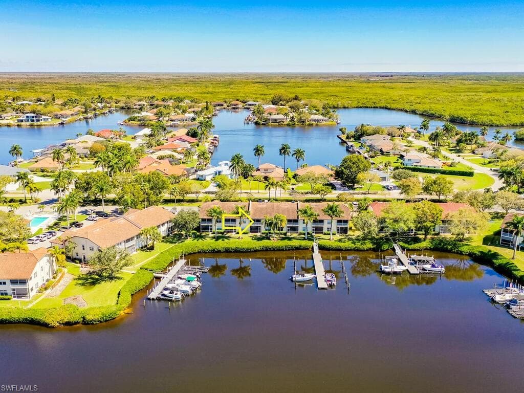 182 Newport DR 1010 NAPLES, FL 34114