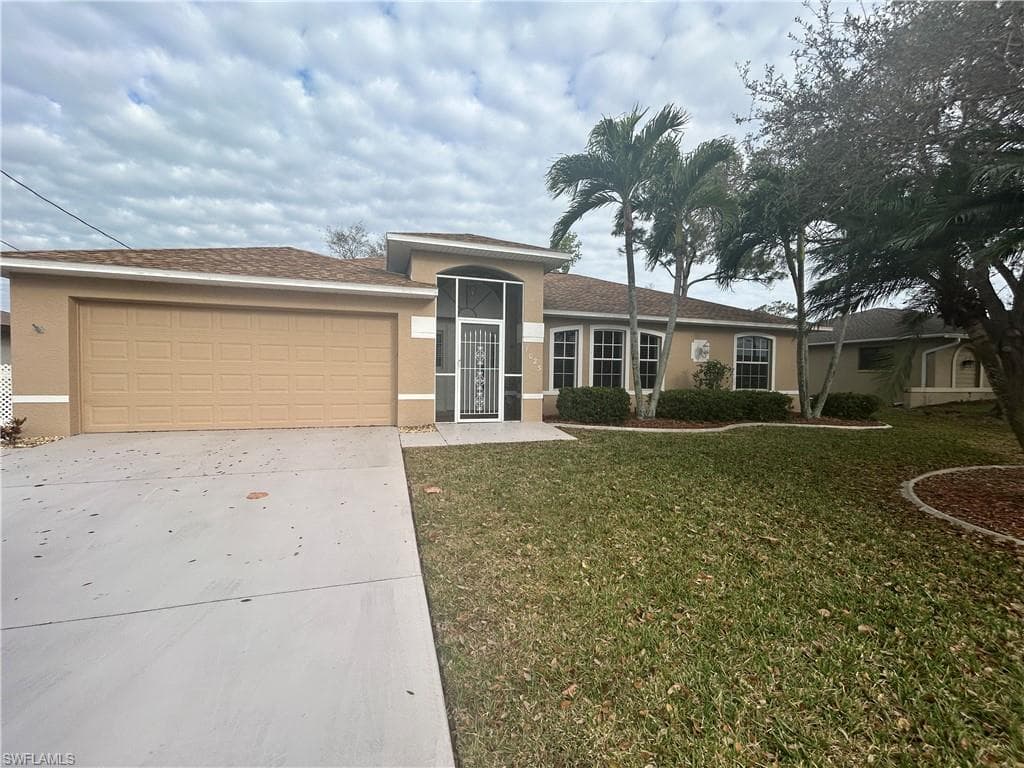 1025 SE 18th PL CAPE CORAL, FL 33990