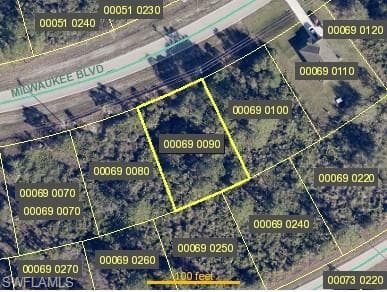 1120 Milwaukee BLVD LEHIGH ACRES, FL 33974