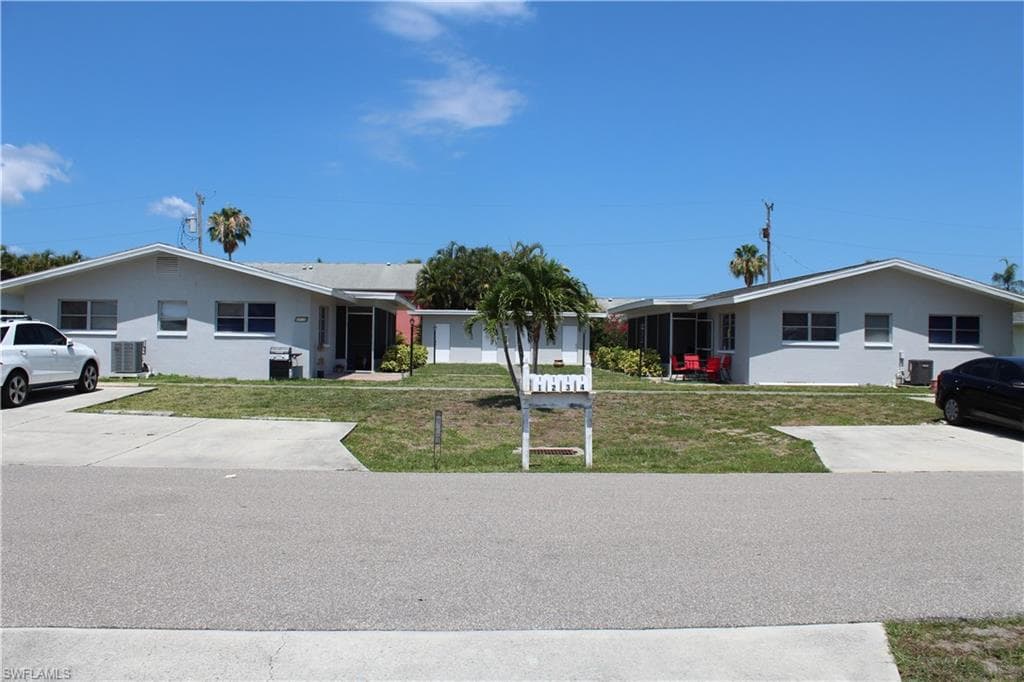 4014-4016 SE 11th PL 2 CAPE CORAL, FL 33904