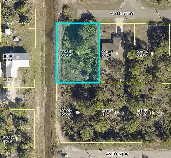 3019 46th ST W LEHIGH ACRES, FL 33971