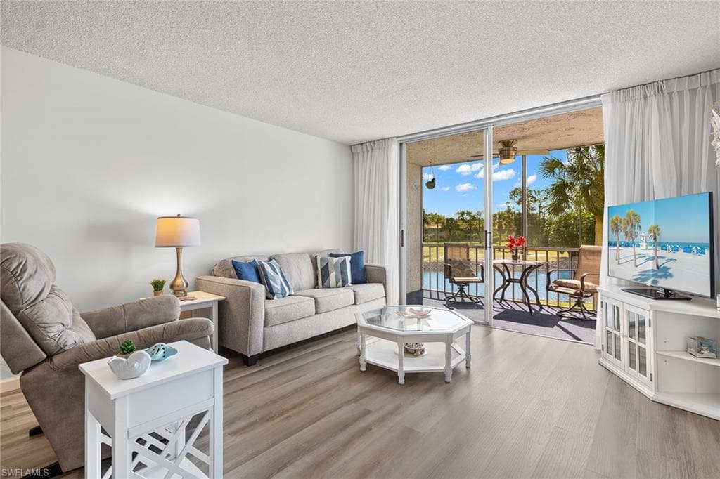 200 Forest Lakes BLVD 204 NAPLES, FL 34105