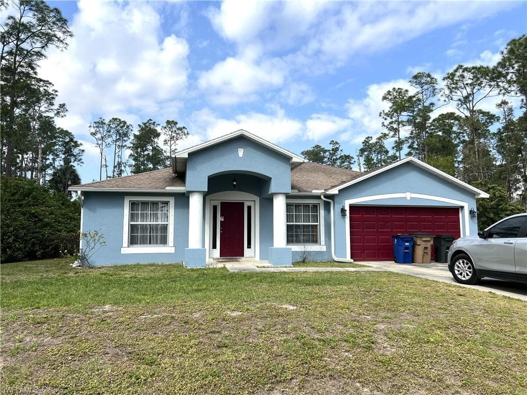 1009 Edison AVE LEHIGH ACRES, FL 33972
