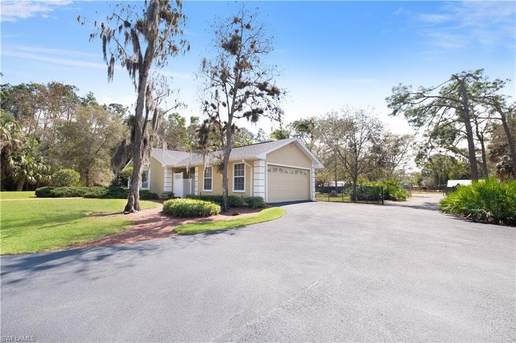 6210 Napa Woods WAY NAPLES, FL 34116