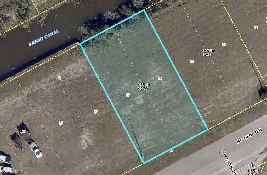 1943 NE 10th TER CAPE CORAL, FL 33909
