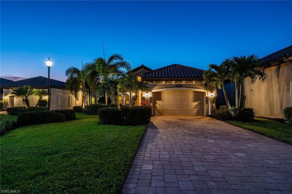 6517 Roma WAY NAPLES, FL 34113