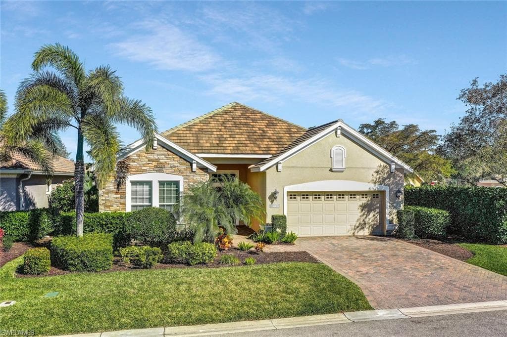 21307 Estero Vista CT ESTERO, FL 33928