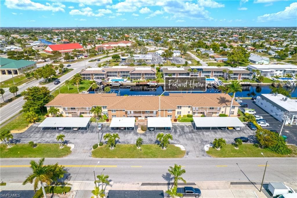 809 SE 46th LN 106 CAPE CORAL, FL 33904