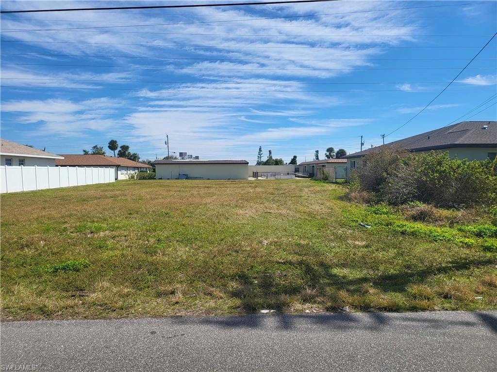 4513 SW Santa Barbara PL CAPE CORAL, FL 33914