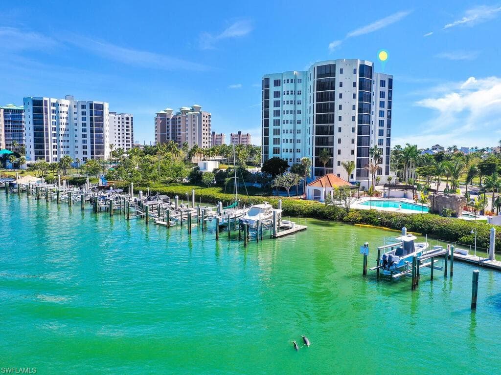 4191 Bay Beach LN 234 FORT MYERS BEACH, FL 33931