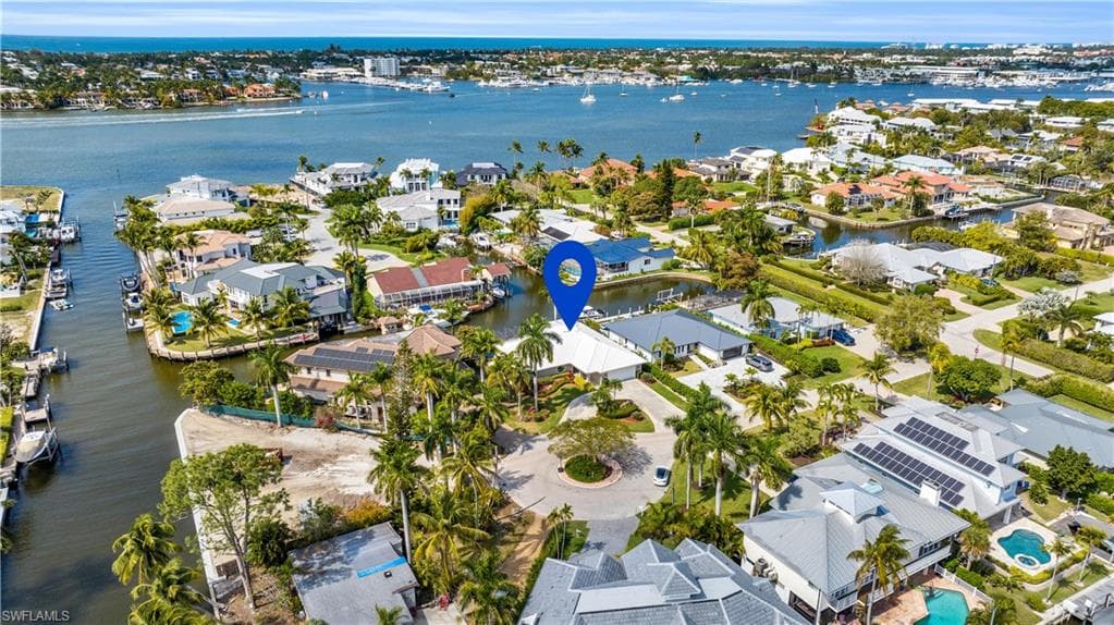 1660 Mullet CT NAPLES, FL 34102