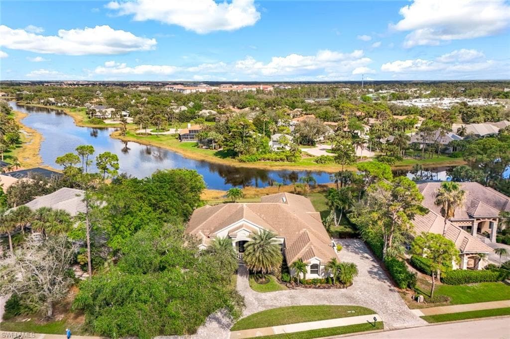 24521 Woodsage DR BONITA SPRINGS, FL 34134