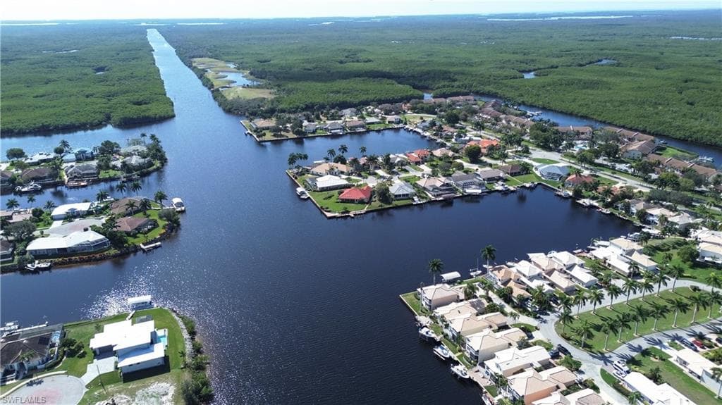 162 Eveningstar Cay NAPLES, FL 34114