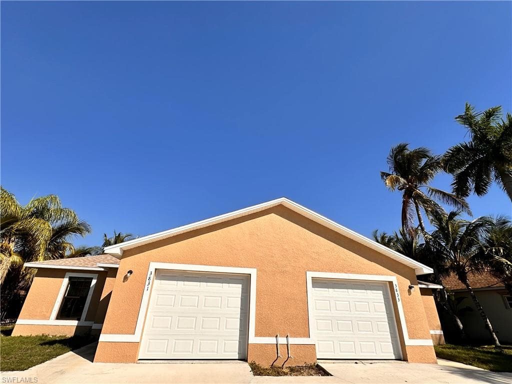 830 Gleason PKWY CAPE CORAL, FL 33914