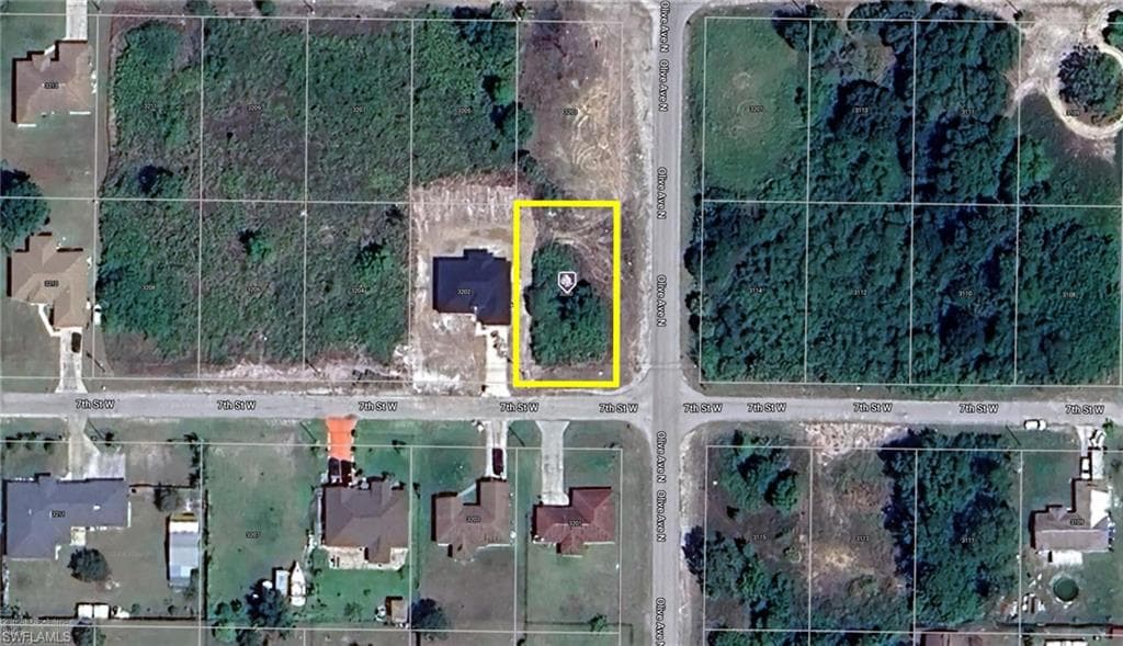 3200 7th ST W LEHIGH ACRES, FL 33971