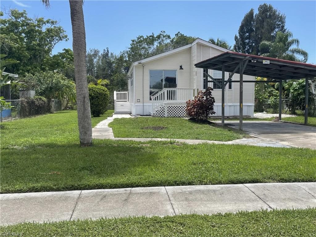 97 Isle Of Saint Thomas NAPLES, FL 34114