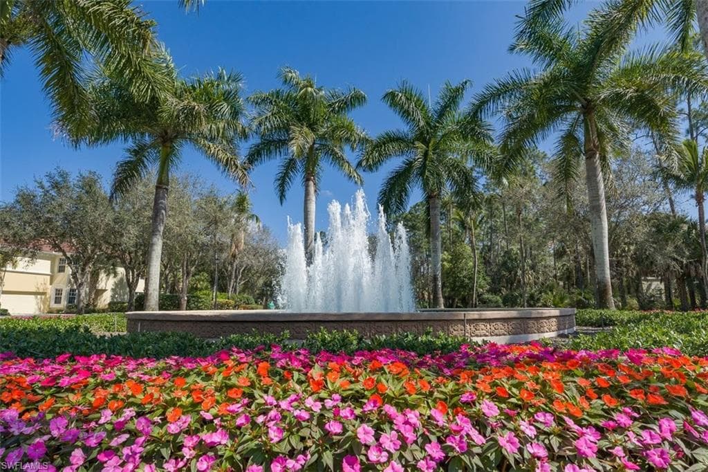 1782 Tarpon Bay DR S 101 NAPLES, FL 34119