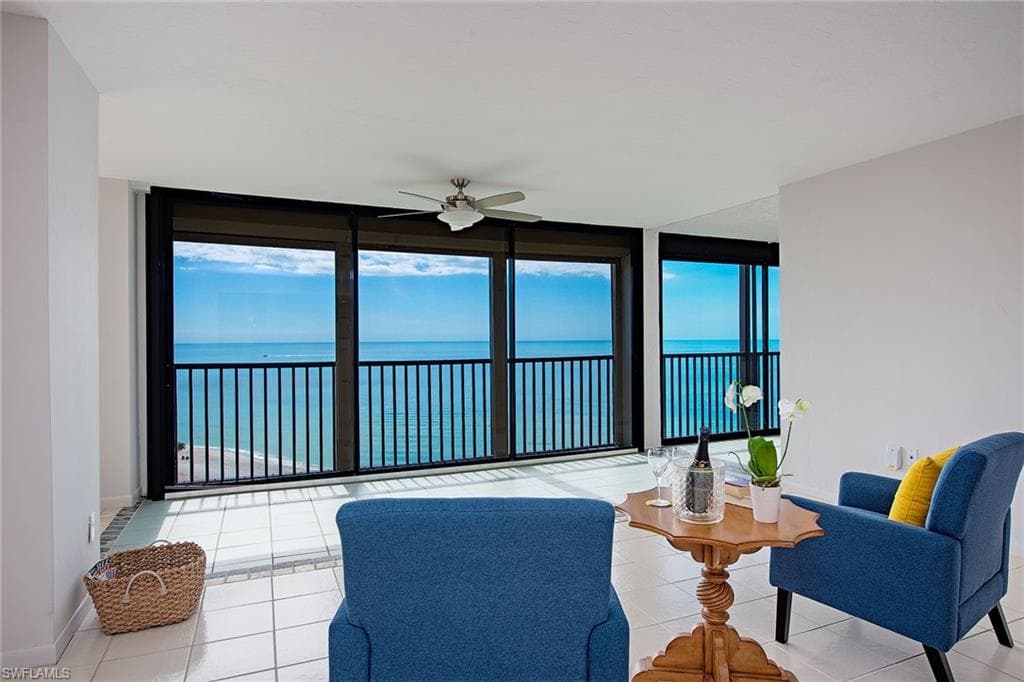 10851 Gulf Shore DR 904 NAPLES, FL 34108