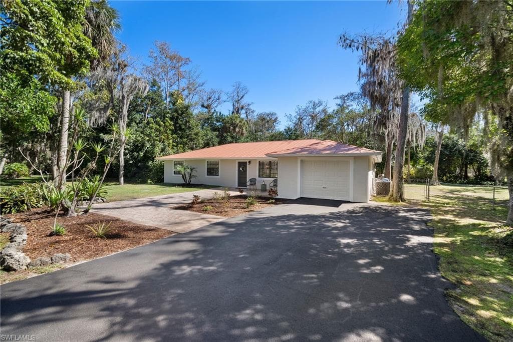 4390 15th AVE SW NAPLES, FL 34116