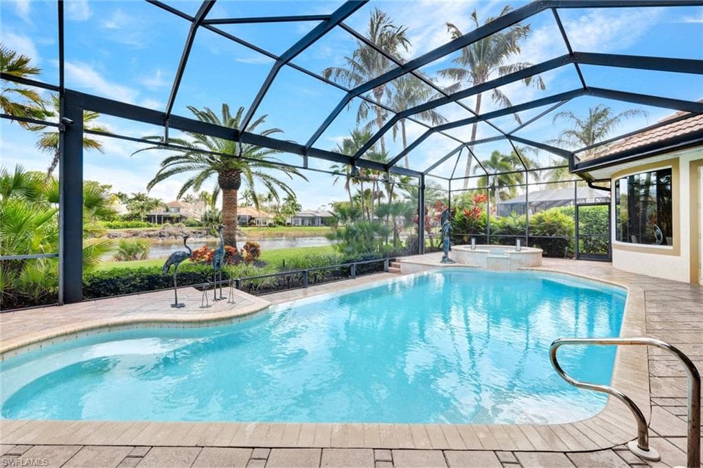 2726 Olde Cypress DR NAPLES, FL 34119
