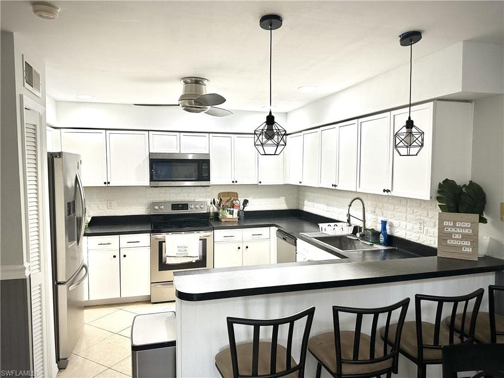 6879 Pentland WAY 64 FORT MYERS, FL 33966