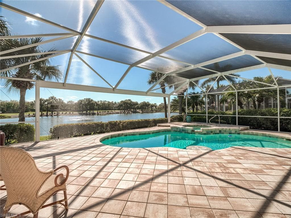 23157 Oakglen LN ESTERO, FL 34135