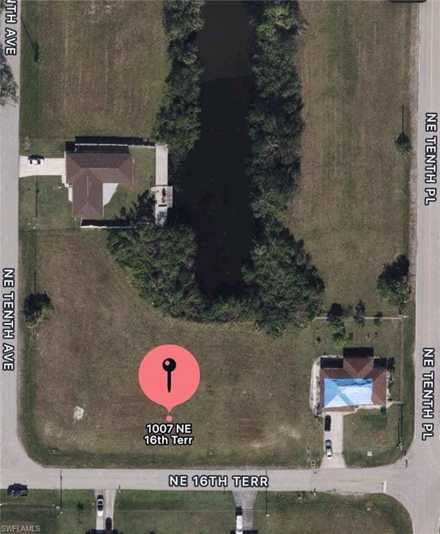 1007 NE 16th TER CAPE CORAL, FL 33909