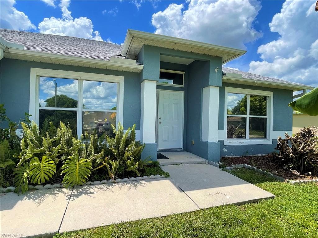 2116 NE 17th AVE CAPE CORAL, FL 33909