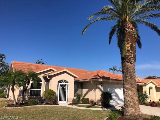 16404 Kelly Woods DR FORT MYERS, FL 33908