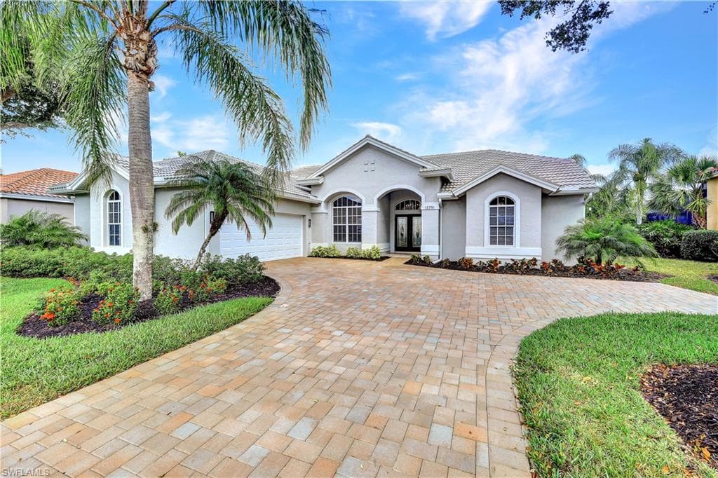 13791 Tonbridge CT BONITA SPRINGS, FL 34135