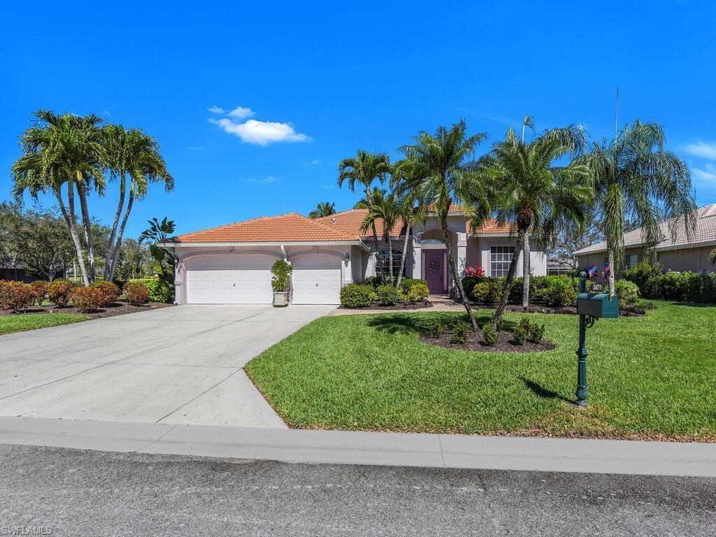3471 Ocean Bluff CT NAPLES, FL 34120