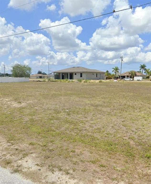 1720 15 PL CAPE CORAL, FL 33993