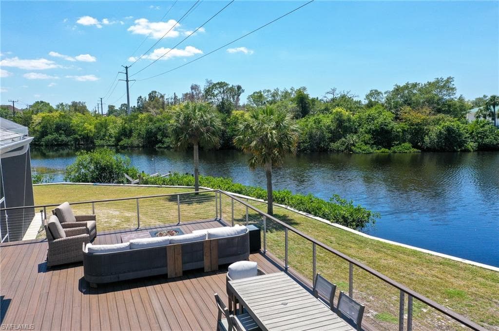 27190 Holly LN BONITA SPRINGS, FL 34135