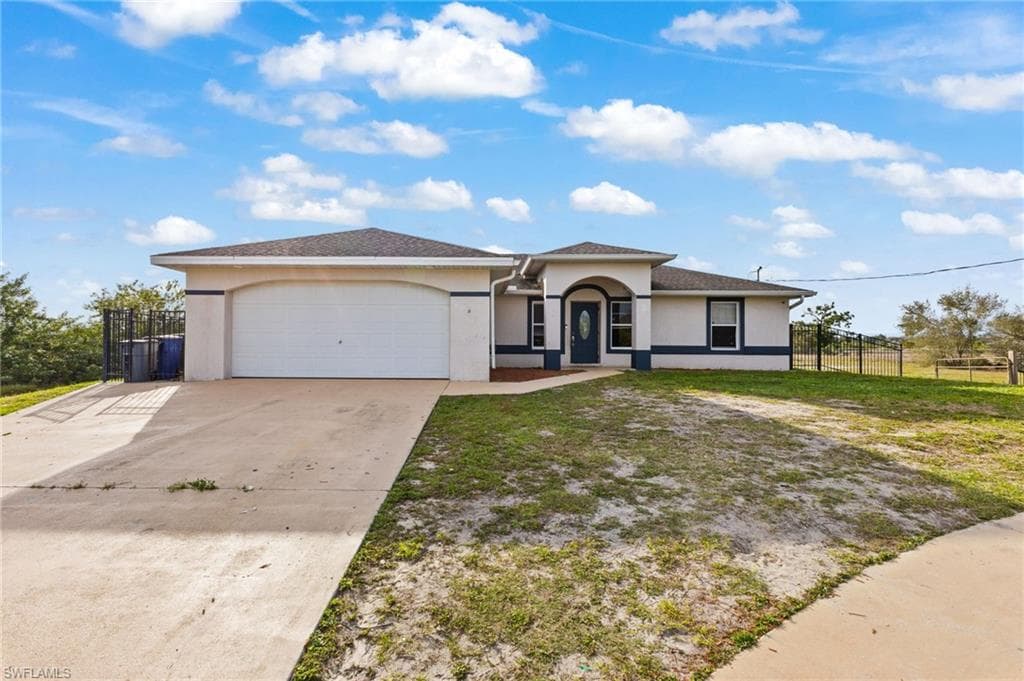 1707 Abbott AVE LEHIGH ACRES, FL 33972